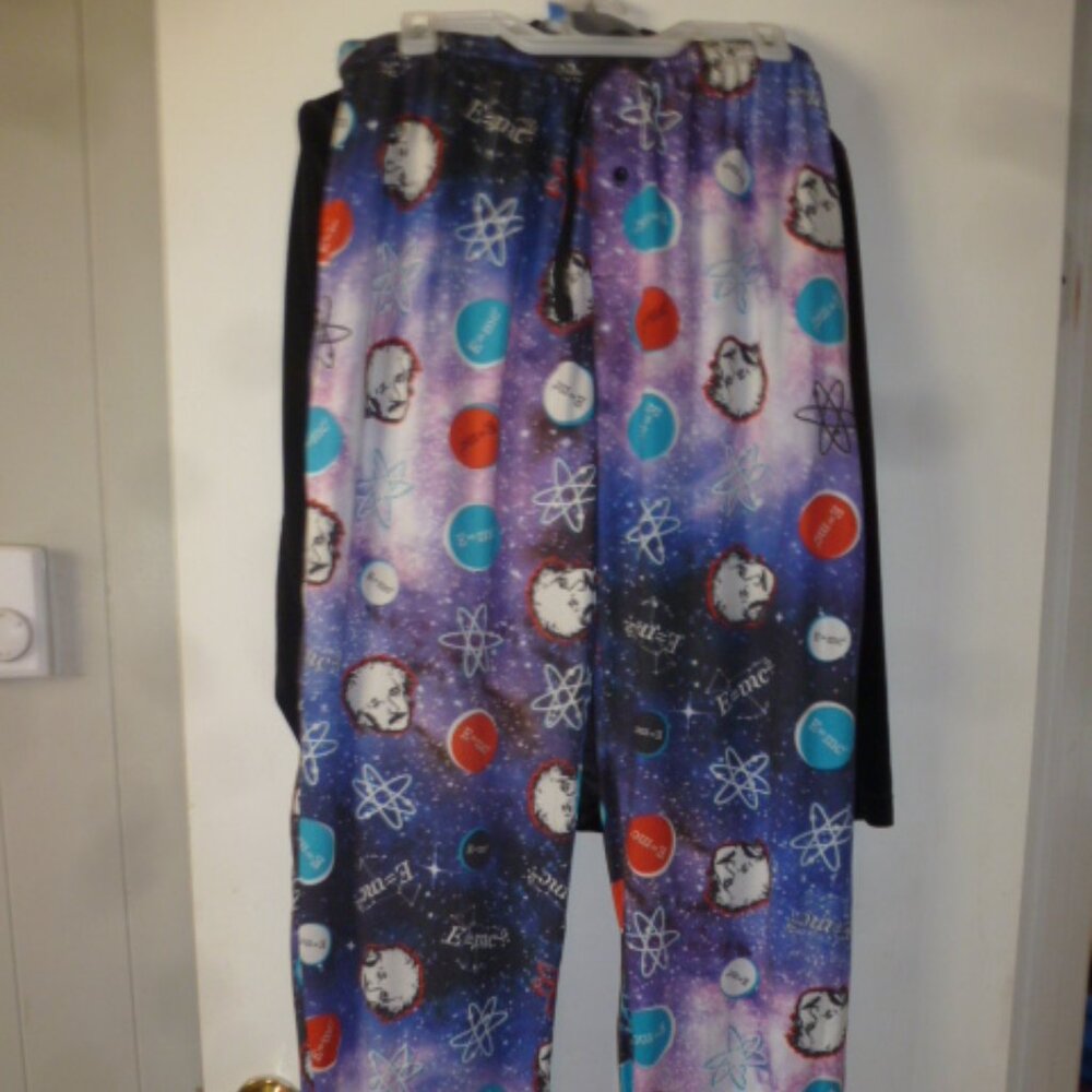 Albert Einstein E=mc² Galaxy Lounge Pajama Pants Men's Size L Science Nerd Sleep